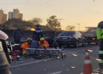 Motociclista atropelado na SP-101 fica ferido