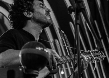 Multi-instrumentista argentino Facundo Salgado apresenta Rumbo Tumba