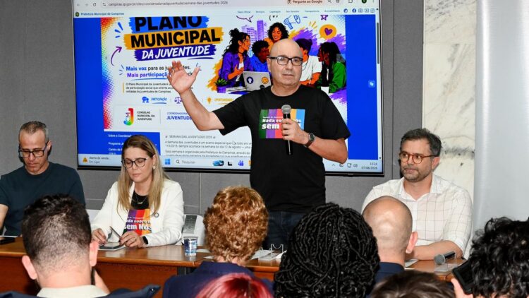 Prefeito Dário Saadi agradece organizações parceiras e lideranças apresentam programação da Semana das Juventudes