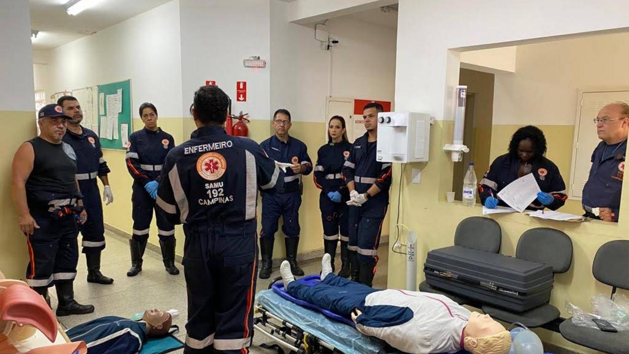 Politraumas envolvem lesões múltiplas e capacitações da equipe combinam teoria e prática real