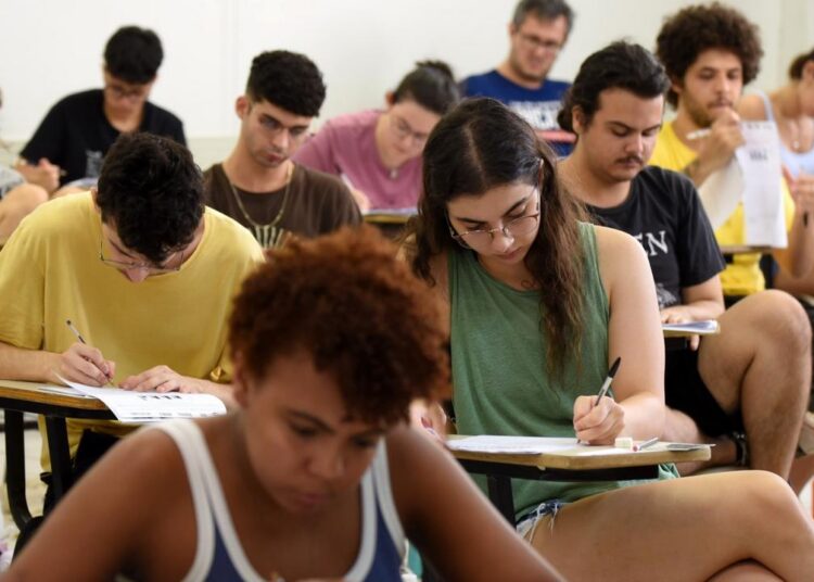 Objetivos das provas e análise do processo de correção do último vestibular