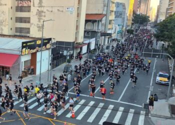 1,9 mil agentes da Emdec atuam em eventos como Carnaval garantindo segurança de foliões e trânsito