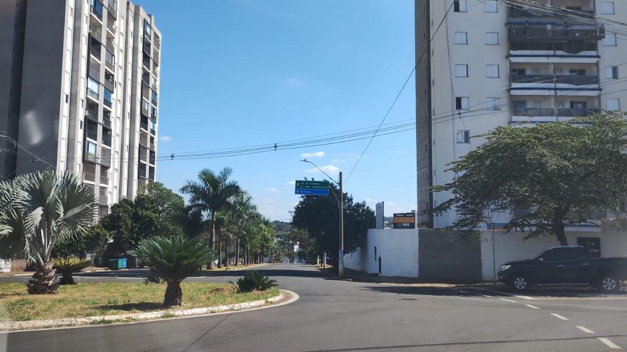 Av. Fermino Maltarollo, sentido Câmara Municipal, fica interditada a partir de sábado (29) para obras de drenagem