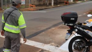 Trecho da rua Antônio Volpe terá bloqueio para obra de gás nesta segunda