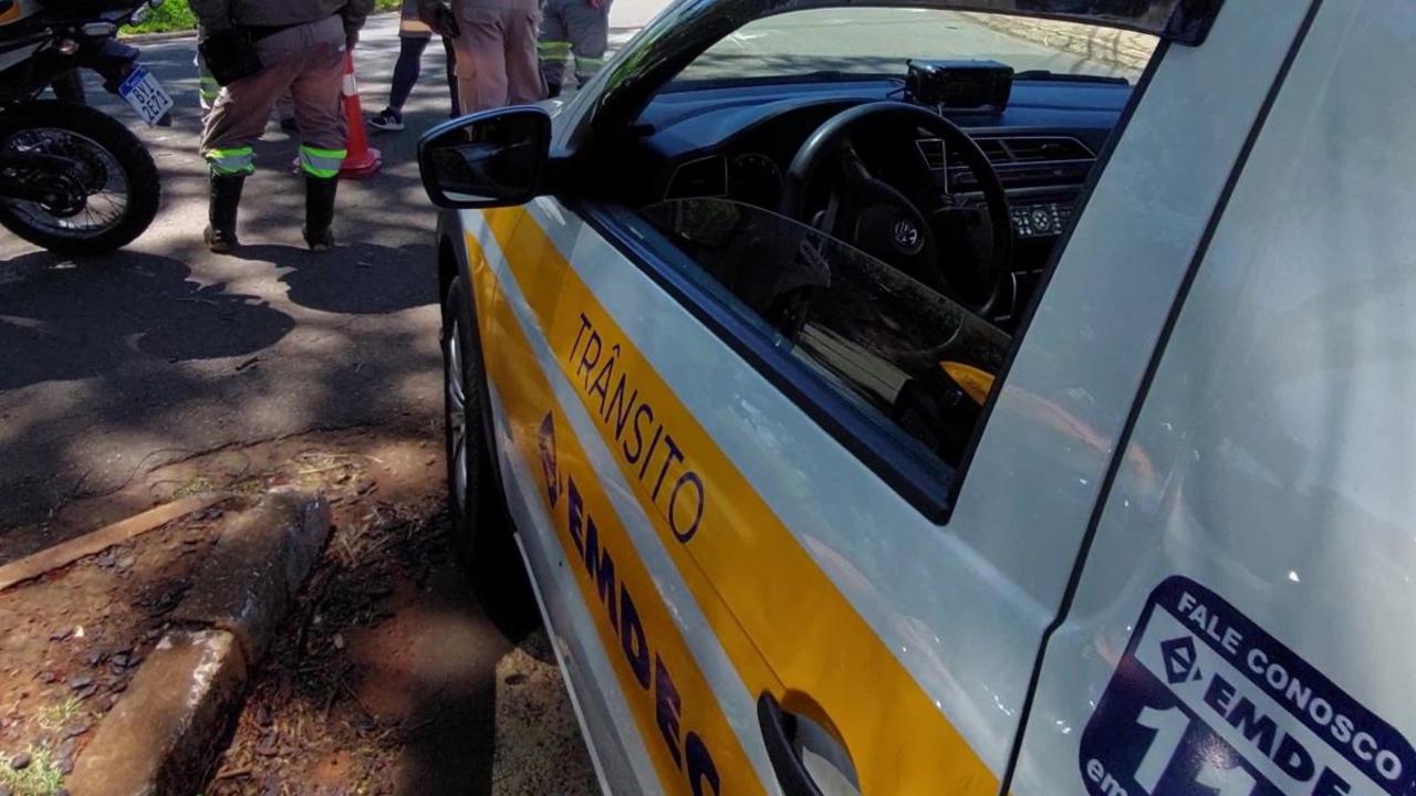 Bloqueio da rua Areias no Cambuí para içamento de equipamento nesta terça-feira