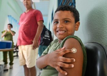 Multivacinação reforça aplicação de doses nos centros de saúde