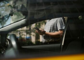 Imagem de motoristas beneficiados pelo programa Move Brasil
