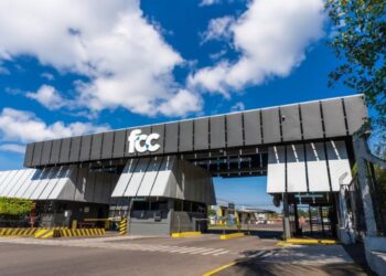 Imagem da nova fábrica da FCC