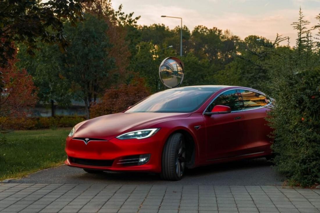 Imagem de veículo Tesla