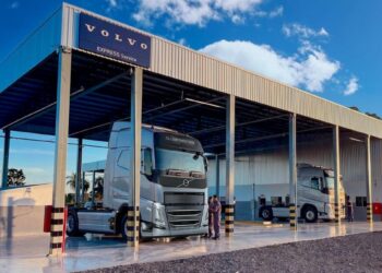 Nova concessionária da Volvo em Água Clara