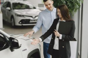 Análise do Crédito Automotivo com Queda da Selic em Foco