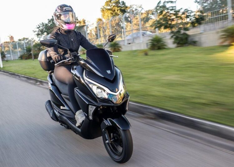 Burgman ADX 125