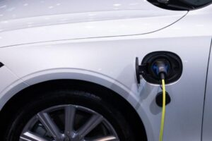 Chineses Dominam 34% do Mercado de Híbridos Plug-in na Europa