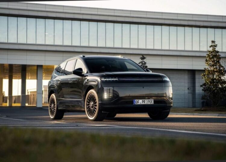 Hyundai IONIQ 9 Calligraphy Black Ink
