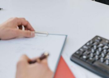 Reunião sobre financiamento automotivo