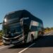 Ônibus rodoviário da Volvo com tecnologia I-See