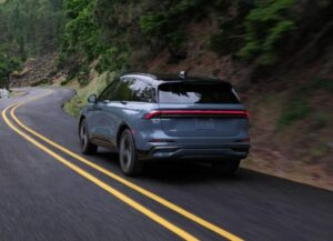 Ford Realoca Produção de Modelos Lincoln para os EUA até 2030