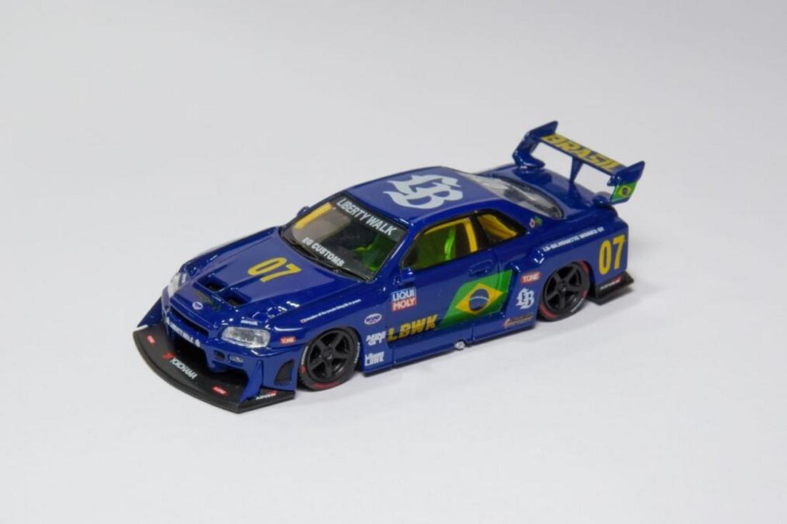 Miniatura Nissan GT-R R34