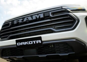 Ram Dakota 2027 em teste