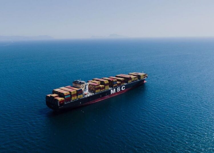 Aumenta a demanda por navios para transporte de veículos