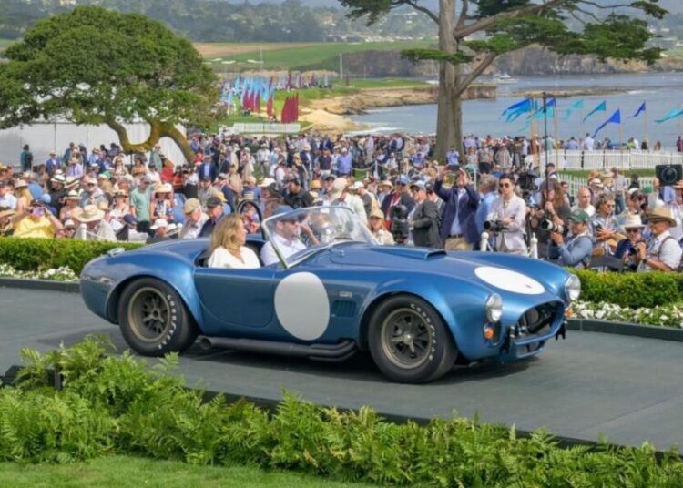 Shelby Cobra Daytona Coupe 1964 em Leilão