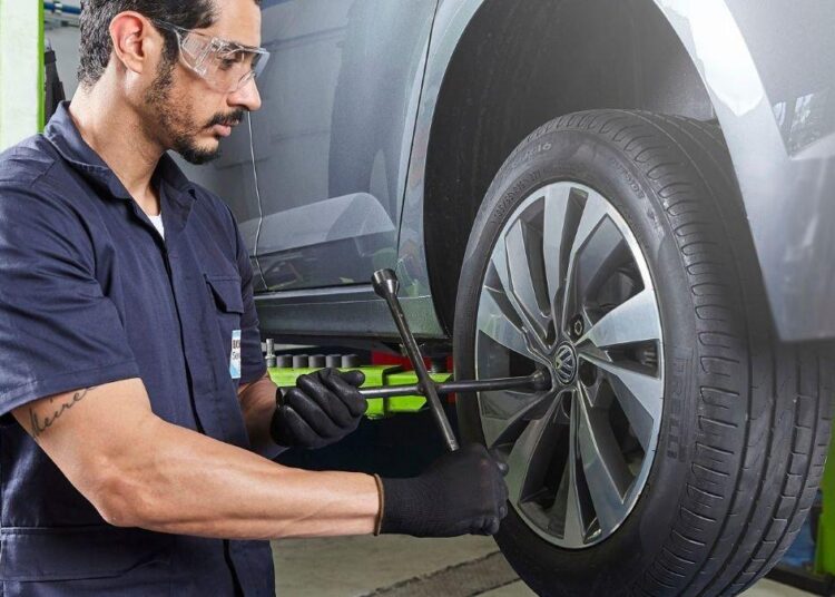 Pneus Bosch e Pirelli