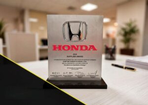 Sumitomo Rubber é premiada pela Honda em reconhecimento à qualidade