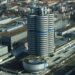Imagem de robôs na fábrica da BMW em Leipzig
