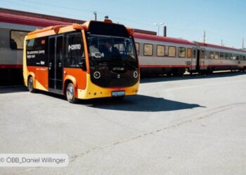 Ônibus elétrico autônomo da Otokar em testes