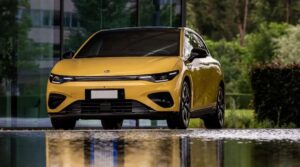 Leapmotor Leva o B05 ao Brasil para Avaliação no Festival