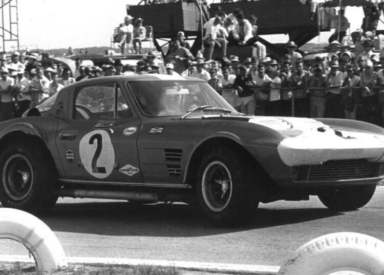 Chevrolet Corvette Grand Sport 1963 leiloado