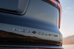 Novo Traverse 2027: Chevroletraz a High Country ao mercado