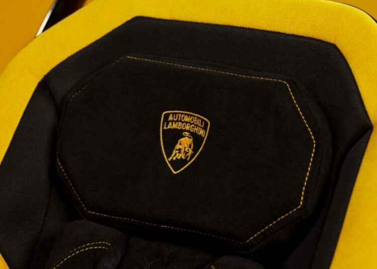 Carrinho Reef AL Giallo desenvolvido pela Lamborghini e Silver Cross