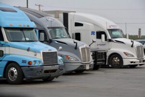EUA Revisam Regras para Motores de Caminhões Comerciais