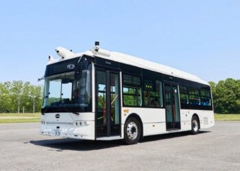 Ônibus autônomos em ação