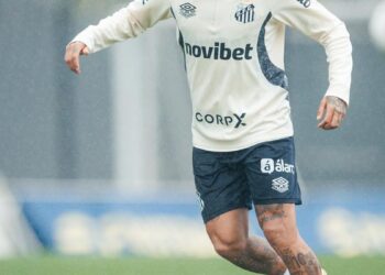Neymar em ação pelo Santos