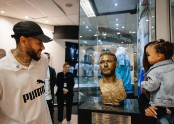 Neymar em ação pelo Santos