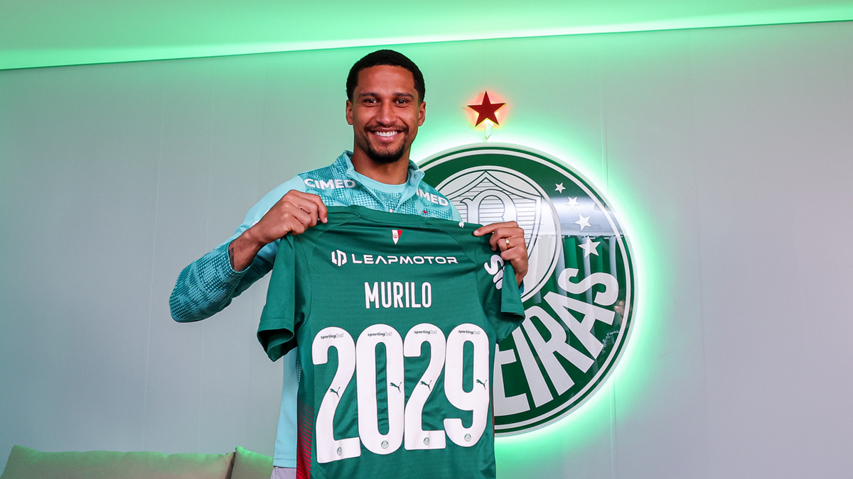 Murilo zagueiro do Palmeiras em ação