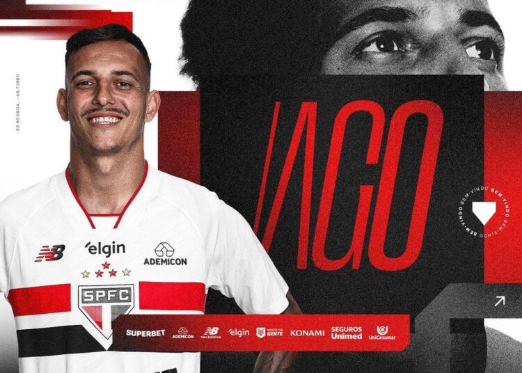 Iago durante treino no São Paulo