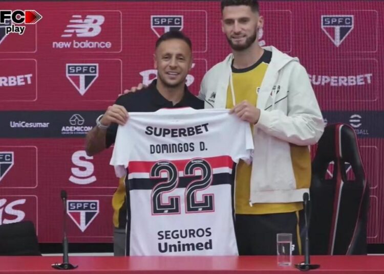 Domingos Duarte, zagueiro do São Paulo