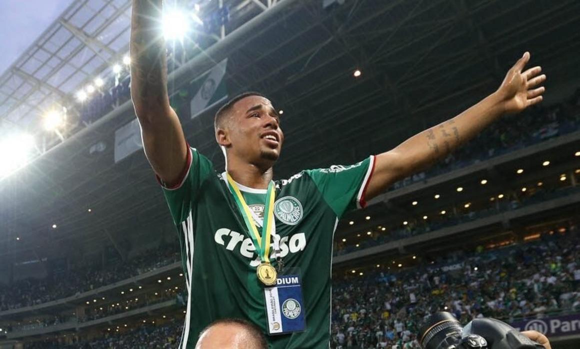 Gabriel Jesus em ação pelo Arsenal