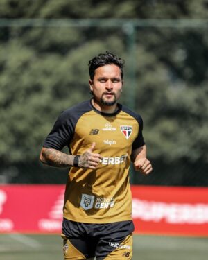São Paulo inicia preparação para duelo decisivo na Sul-Americana