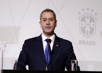 Rogério Caboclo durante coletiva de imprensa