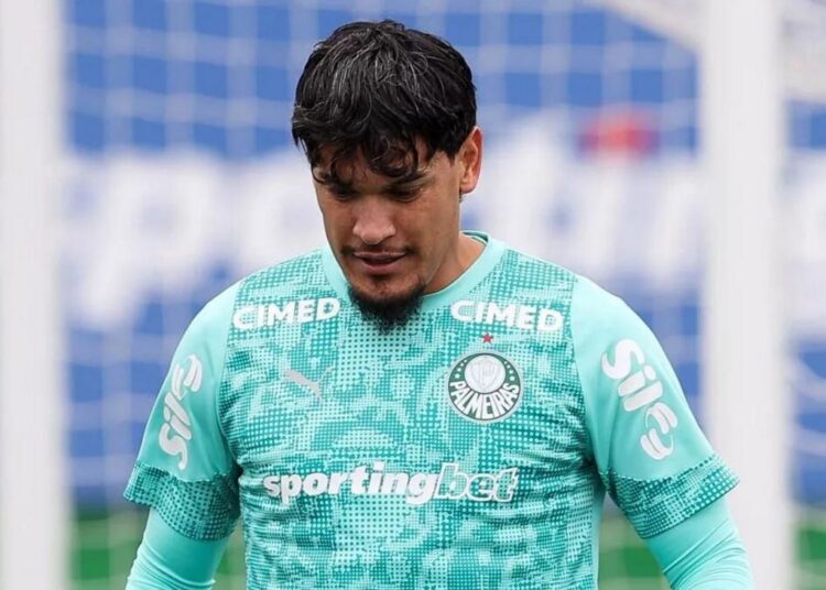 Jogadores do Palmeiras treinando na Academia de Futebol