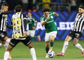 Palmeiras e Santos se enfrentam nas quartas de final