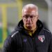 Dorival Júnior durante coletiva