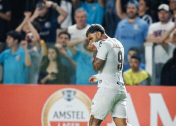 Gabigol em ação pelo Santos