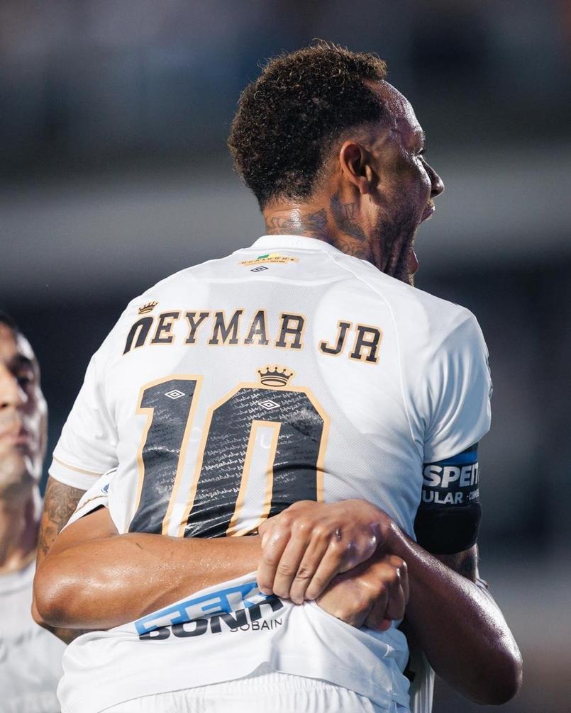 Neymar em ação pelo Santos
