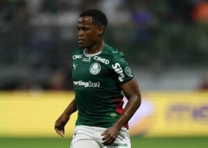 Arias retorna ao Maracanã enfrentando seu ex-clube Fluminense
