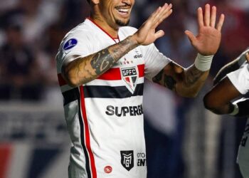 São Paulo comemora a vitória sobre o Bolívar